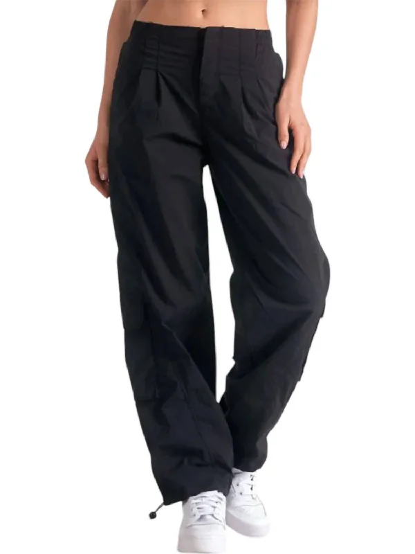 Women's Formal Apparel Classic Women's Fashion Krystian Cargo Pants In Black