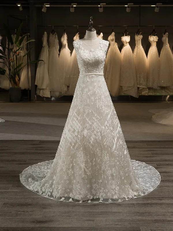 Women's Professional Outfit Seasonal Trends A-Line/Princess Scoop Sleeveless Tulle Applique Covered Button Court Train Wedding Dresses