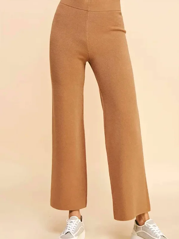Modern Women's Clothes Lightweight Fabric Straight Leg Sweater Pants In Camel