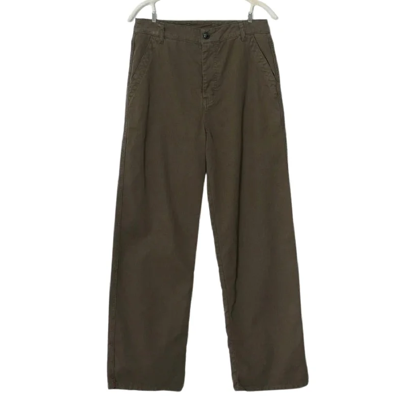 Women's Layered Outfit Cool Prices Baylor Twill Pants In Vintage Green
