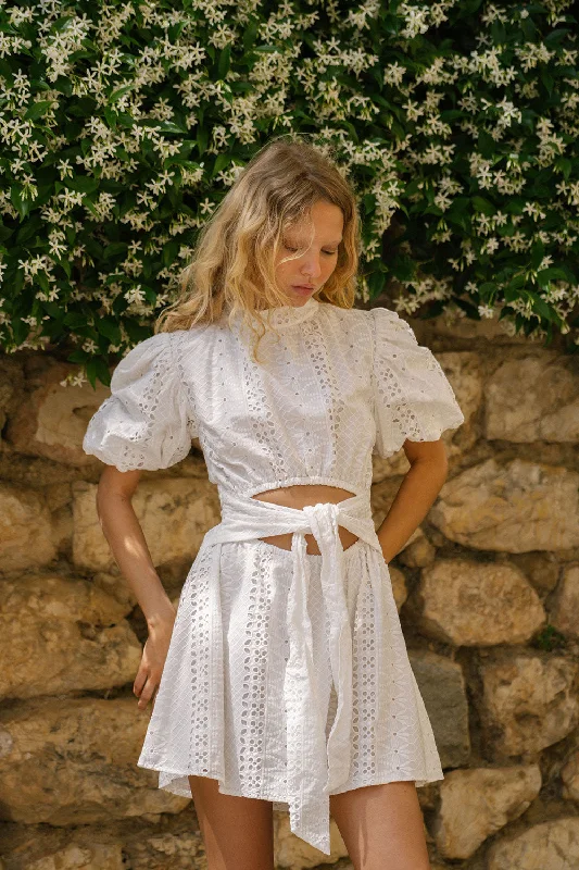 Relaxed Style Hart Tie Dress