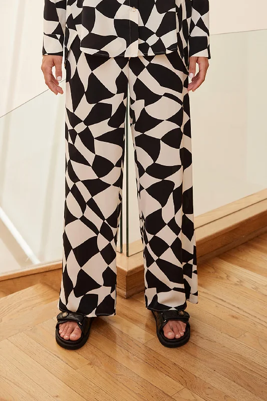 Comfortable Women's Apparel Trendy Fashion For Women Rue Satin Pant In Geometric Geo Comfortable Women's Apparel Trendy Fashion For Women Rue Satin Pant In Geometric Geo