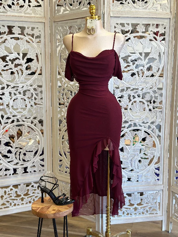 Women's Plus-Size Garments Clearance Sale, All Cheap Burgundy Mesh Off Shoulder Ruffled Midi Dress - Estira, Stretchy