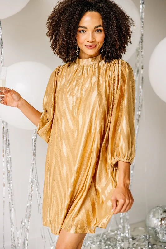 Women's Plus-Size Outfit Season Sale Call On You Gold Chevron Shift Dress