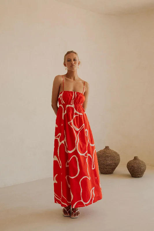 Must Haves Catie Dress - Evoke Red