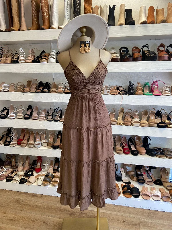 Casual Garments For Women Hot Picks Brown Lace Midi Dress