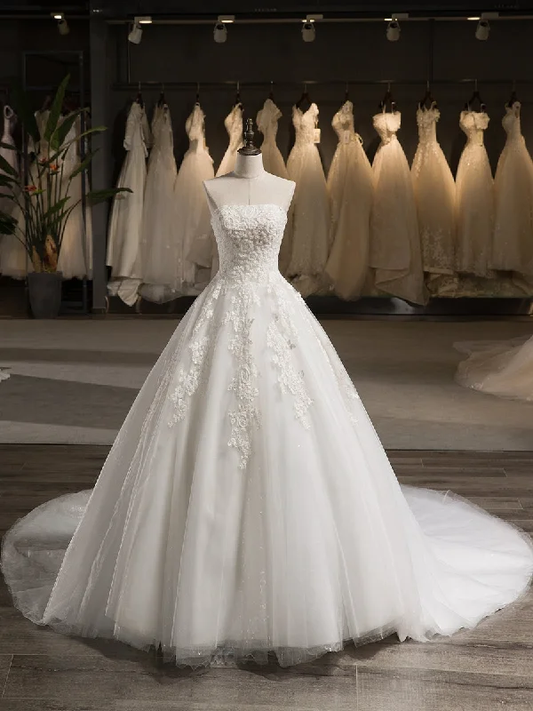 Women's Formal Event Outfit Spring Fashion Strapless Sleeveless Tulle Embroidery With Beading Court Train Ball Gown Wedding Dresses