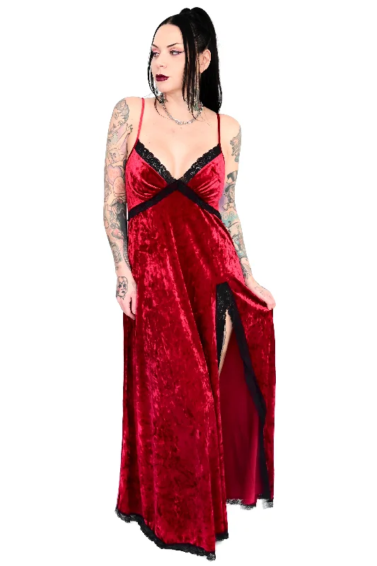 Women's Elegant Evening Attire Fashion Frontiers Miss World Maxi Dress - Red Velvet
