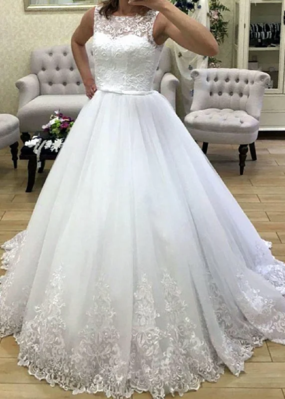 Women's Chic Apparel Season Appropriate Women's Collection Women Ball Gown Appliques Wedding Dresses Long Lace Bridal Gowns YWD192