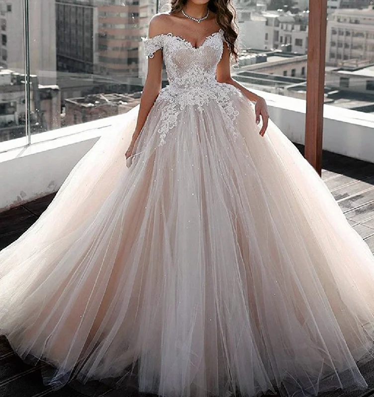 Women's Outerwear Apparel Chic And Trendy Women Ball Gown Appliques Wedding Dresses Long Tulle Lace Bridal Gowns YWD196