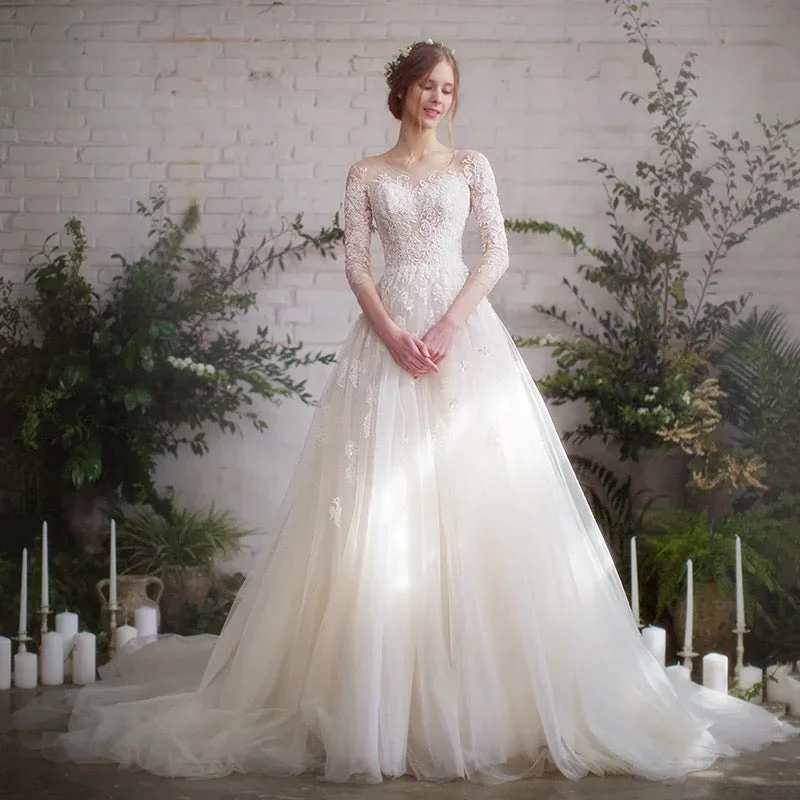 Women's Formal Event Clothing Great Prices On Feminine Styles Long Sleeve Bridal Dress,chic lace Wedding Dress, Elegant Wedding Dress