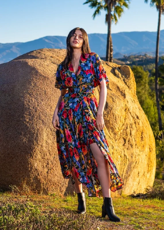 Classic Women's Clothing Styles Daphne Sable Dress