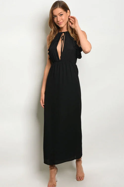 Women's Functional Outdoor Garments Y2K Nostalgic Fashion Look Black Peek A Boo Maxi Dress with Ruffled Accents