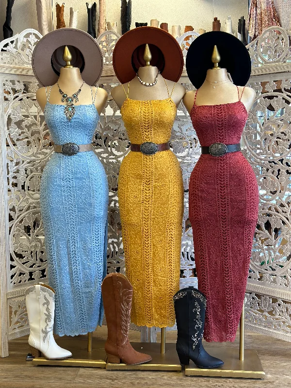 Women's Classic Attire Everyday Glamour Lace Pattern Crossback Maxi Dress- stretchy