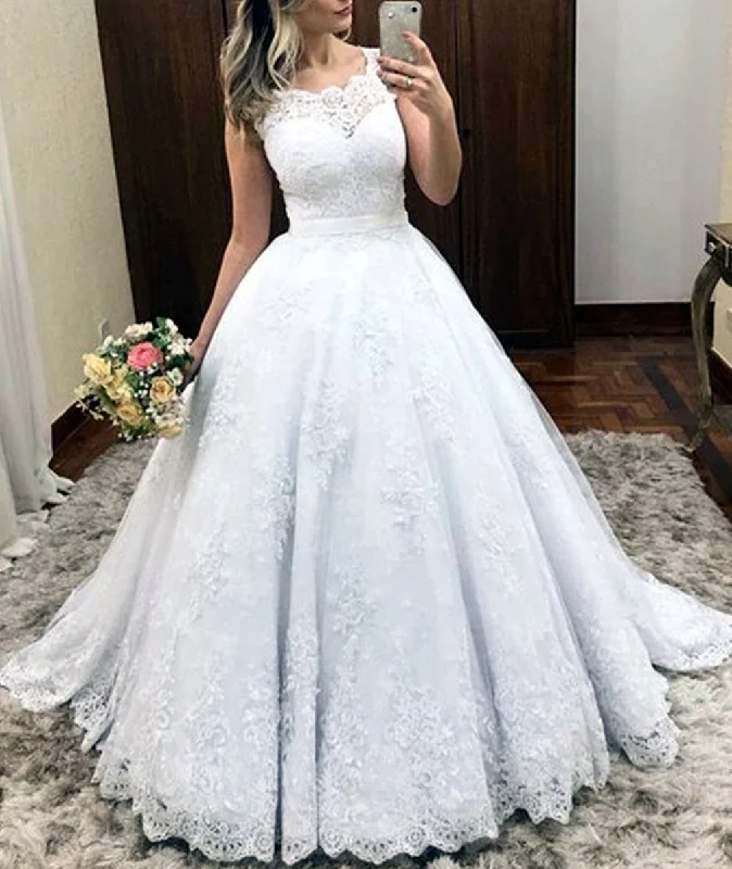 Women's Clothes And Apparel Sets Elegant Simplicity Wardrobe Women Ball Gown Appliques Wedding Dresses Long Lace Bridal Gowns YWD191