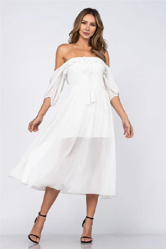 Vintage-Inspired Garments Alluring Design White Smocked Maxi Dress