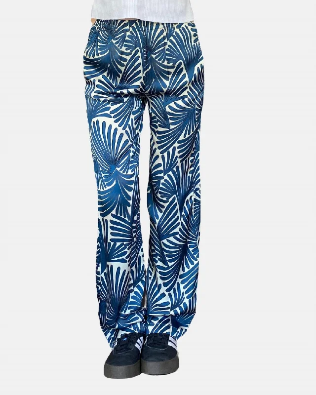Women's Occasion Wear Clothes Nordic Minimalist Home Look Prunelle Woven Pants In Blue Women's Occasion Wear Clothes Nordic Minimalist Home Look Prunelle Woven Pants In Blue