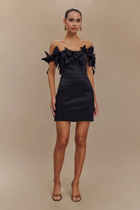 Sustainable Women's Clothing Snag Fabulous Fashion Bargains Rose Strapless Bow Mini Dress - Black Sustainable Women's Clothing Snag Fabulous Fashion Bargains Rose Strapless Bow Mini Dress - Black