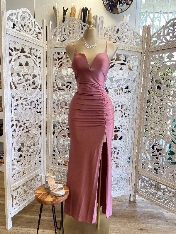 Stylish Outerwear Clothing For Women All Season Fashion Collection V Formal Gown