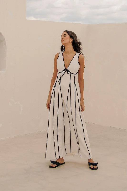Unleash Your Trendy Side Maylin Dress - Cream