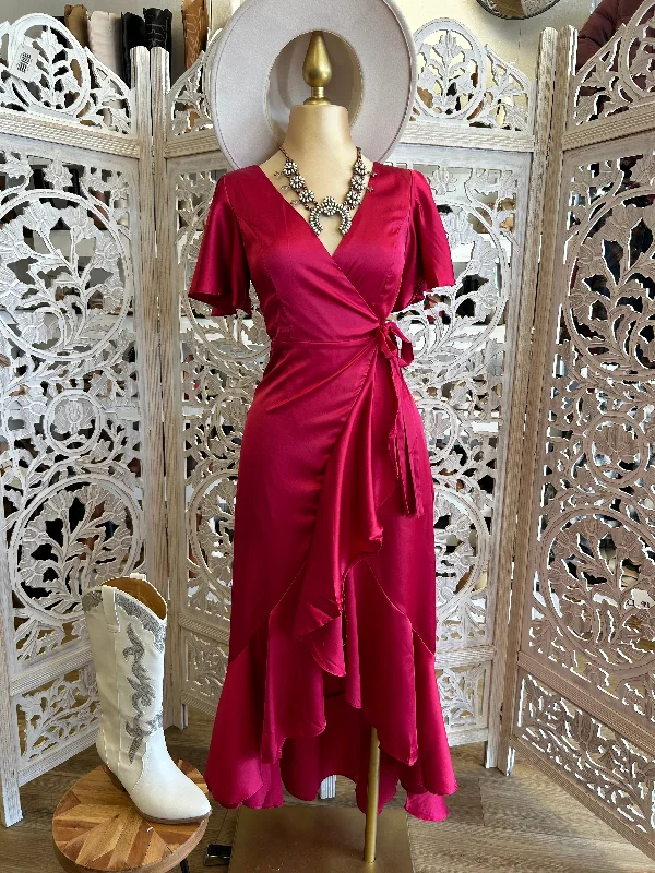 Women's Workout Clothing Seasonal Style Discounts Wine Ruffle Wrapped Maxi Dress - Not Stretchy