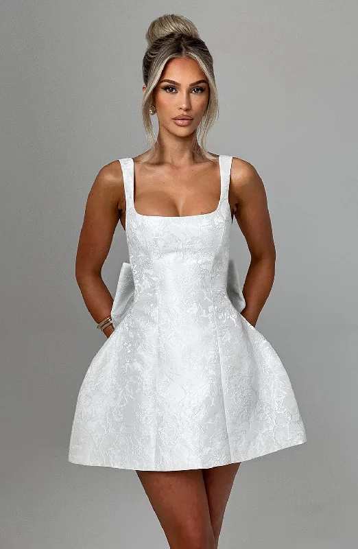 Women's Outfit Style Upgrade Orla Mini Dress - Ivory