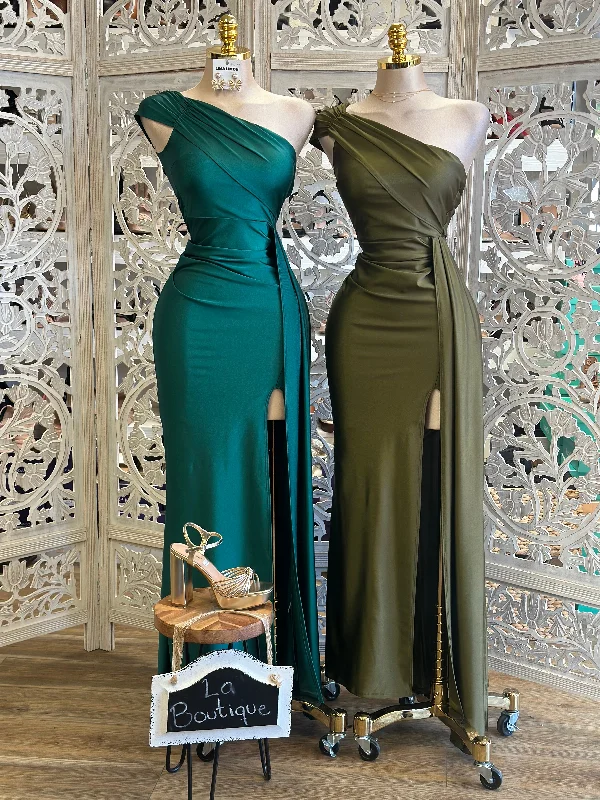Women's Luxury Garments Stylish Looks One Sleeve High Slit Gown- Stretchy,Estira