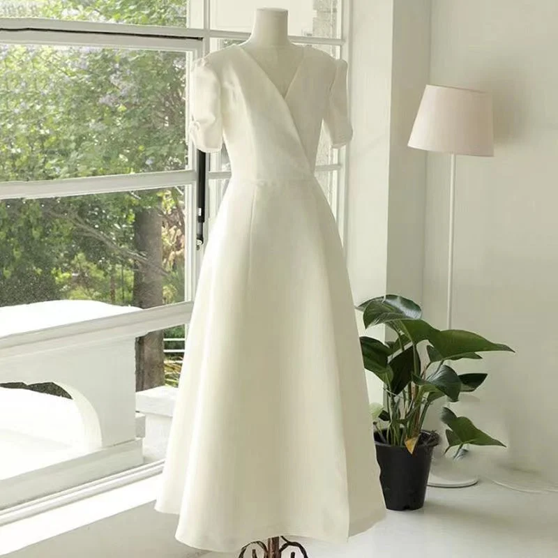 Women's Comfortable Apparel Athleisure Wear Special Offer v-neck wedding dress,white satin bridal dress