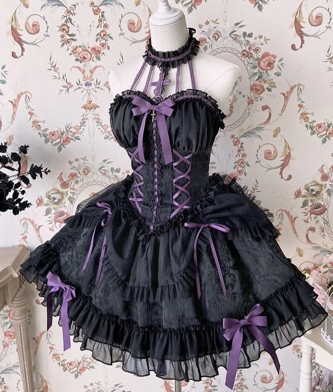 Flowing Silhouette The Queen's Web Dress