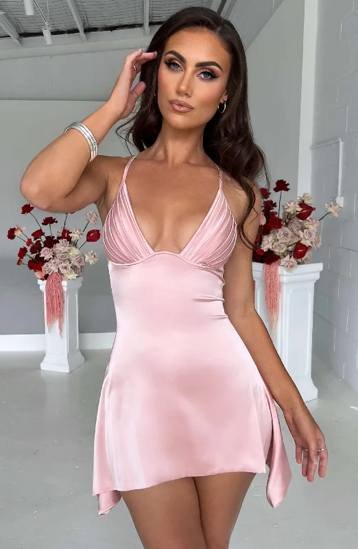 Women's Plus-Size Garments Casual Chic Clarise Mini Dress - Blush