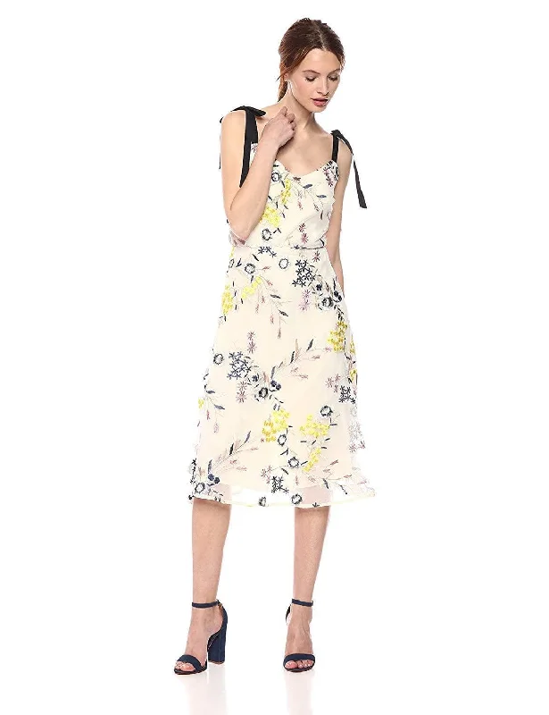 Women's Transitional Garments Fashion Forward, Function First Donna Morgan - Sleeveless V-neck Embroidered Mesh Dress D5845MSC Women's Transitional Garments Fashion Forward, Function First Donna Morgan - Sleeveless V-neck Embroidered Mesh Dress D5845MSC
