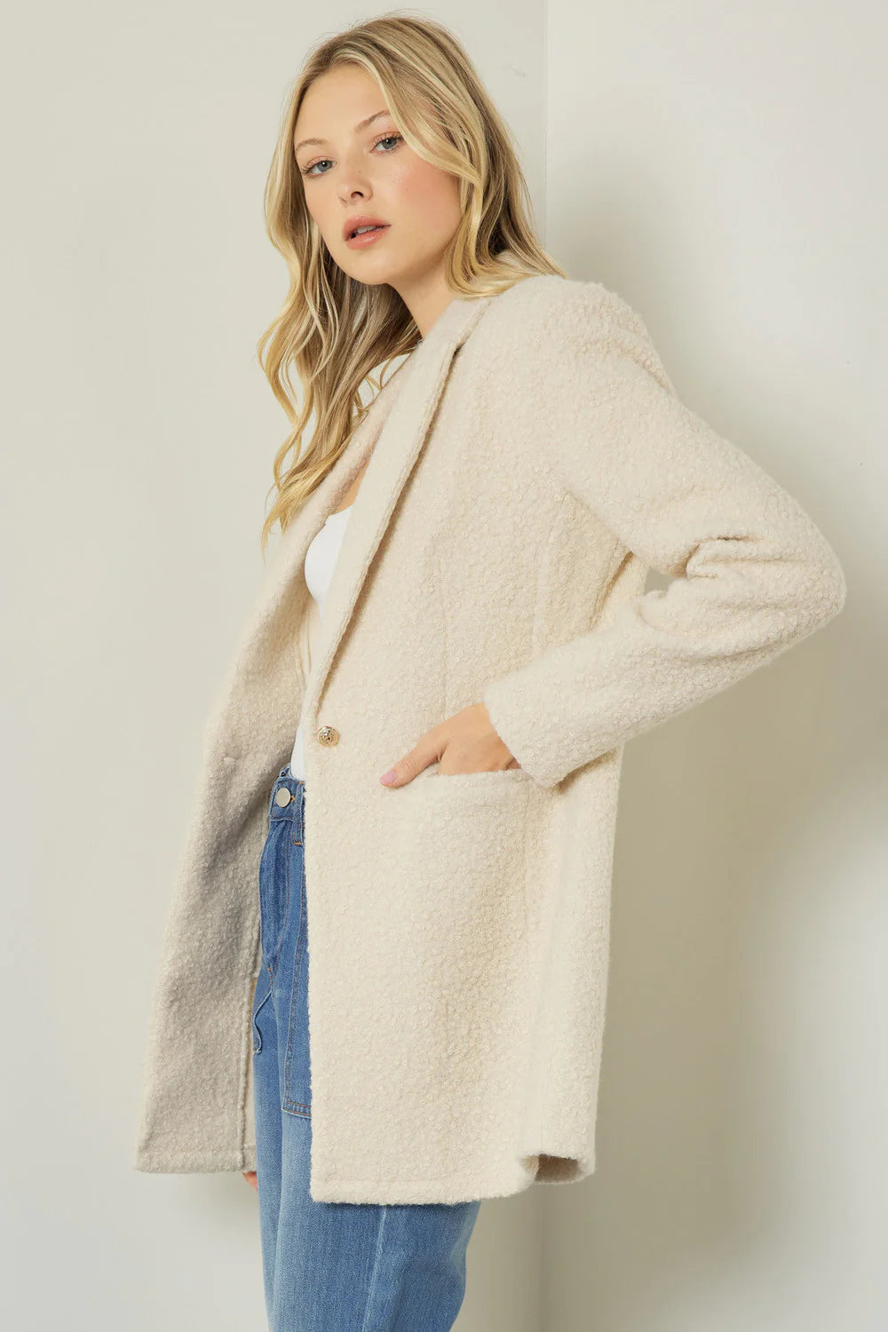 Women's Chic Outerwear Garments Minimalist Office - Ready Style Vintage Boucle Knit Cream Blazer Women's Chic Outerwear Garments Minimalist Office - Ready Style Vintage Boucle Knit Cream Blazer