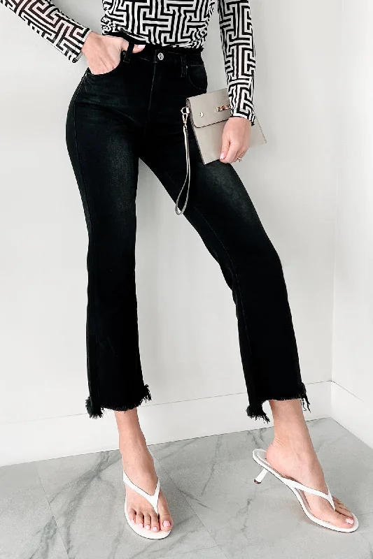 Women's High-Fashion Garments Summer Fashion Stormy Weather Risen Black Washed Cropped Frayed Bootcut Jeans (Black)