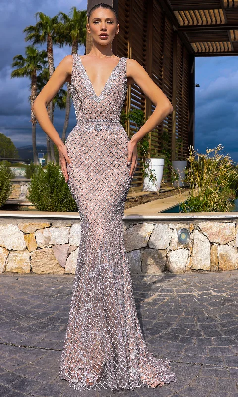 Women's Urban Clothing Attire Sale Chic and Holland HF110331 - Sleeveless V-Back Evening Dress