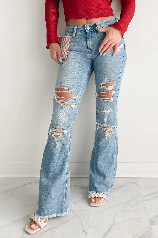 Women's Fashionable Clothing Sets Ride The Style Wave Langley Mid Rise Distressed Flare Kancan Jeans (Medium)