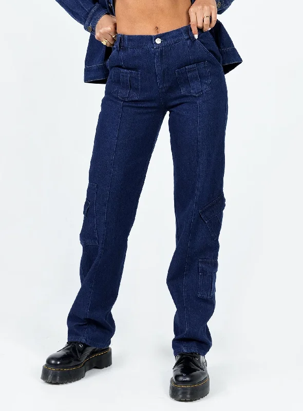 Women's Chic Apparel Essentials On Sale The Nina Cargo Jeans Denim