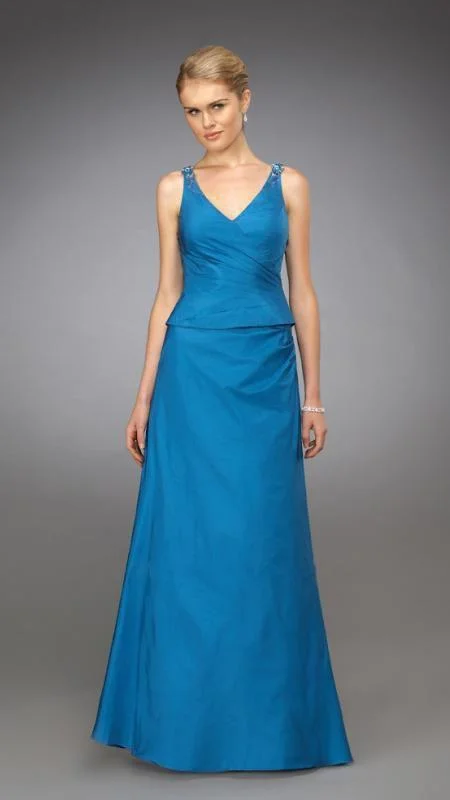 Charming Women's Garments Fashion Forward Femininity La Femme - Sleeveless Ruched V-neck Long Dress 13673 Charming Women's Garments Fashion Forward Femininity La Femme - Sleeveless Ruched V-neck Long Dress 13673