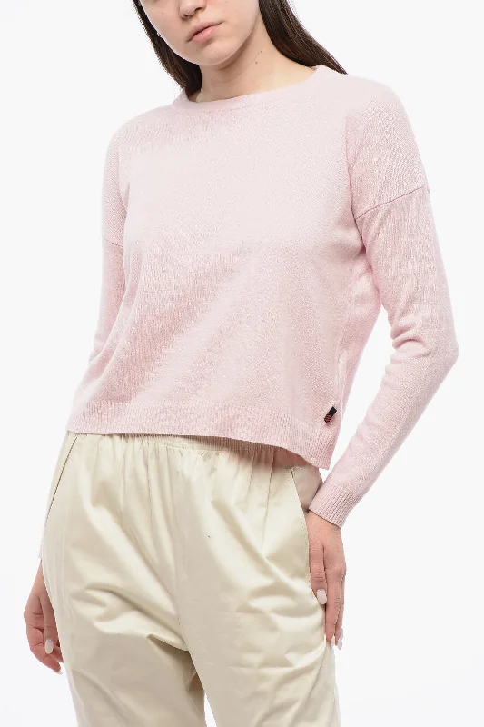 Women's Outfit Feminine Charm Woolrich Crew Neck Cashmere Blend Sweater