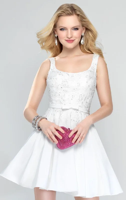Stylish Women's Apparel Weekend Exclusive Alyce Paris 3689 - Sleeveless Embellished Bodice Cocktail Dress Stylish Women's Apparel Weekend Exclusive Alyce Paris 3689 - Sleeveless Embellished Bodice Cocktail Dress