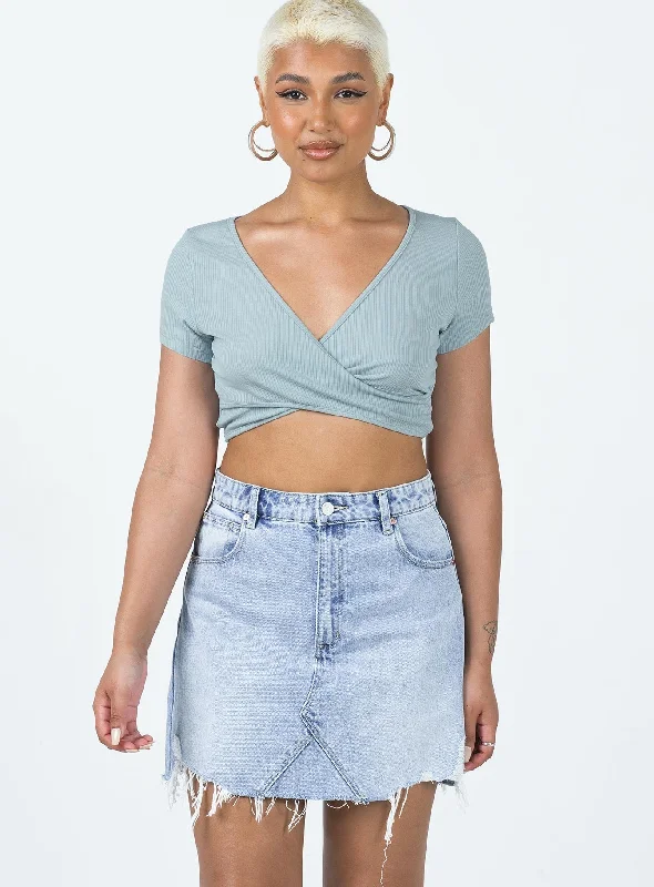 Women's Transitional Outfit Luxury Fashion Abrand Aline Skirt Rhonda Rip Mid Wash Denim