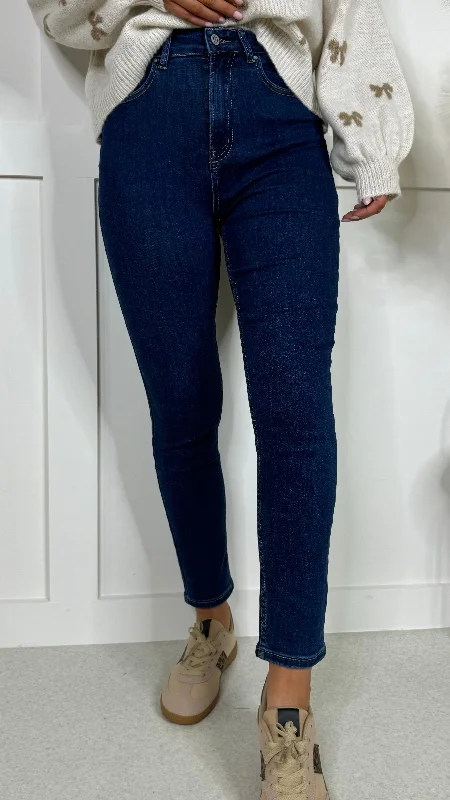 Women's Comfy Attire For Lounging Budget Friendly Fashion Rubina Blue Mom Jeans