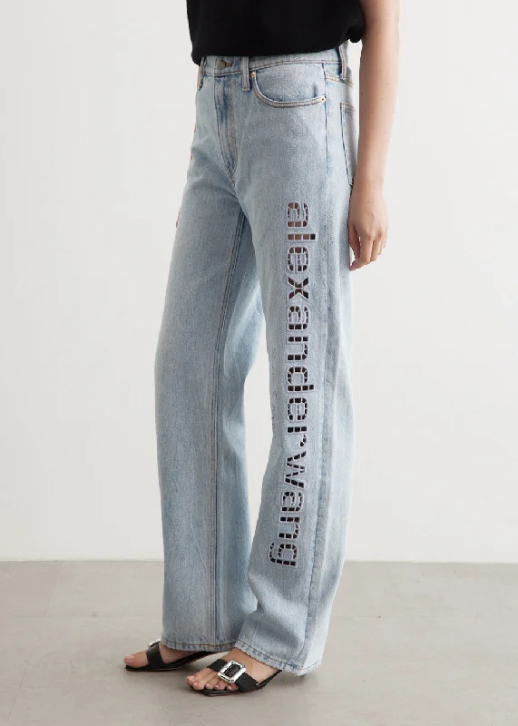 Women's Chic Outfit Timeless Elegance Redefined Ez Slouch Logo Cut Out Jeans