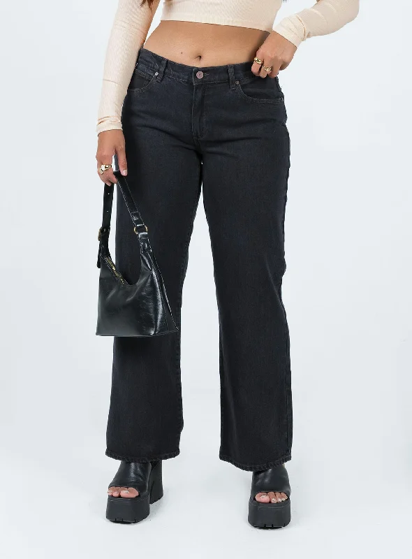Women's Clothing For Special Occasions Versatile Style Wardrobe Abrand 99 Low & Wide Black Box Women's Clothing For Special Occasions Versatile Style Wardrobe Abrand 99 Low & Wide Black Box