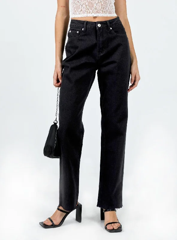 Stylish Women's Outerwear Apparel Brand Name Clothing Discount Extravaganza Gerarde Straight Leg Jean Black Stylish Women's Outerwear Apparel Brand Name Clothing Discount Extravaganza Gerarde Straight Leg Jean Black