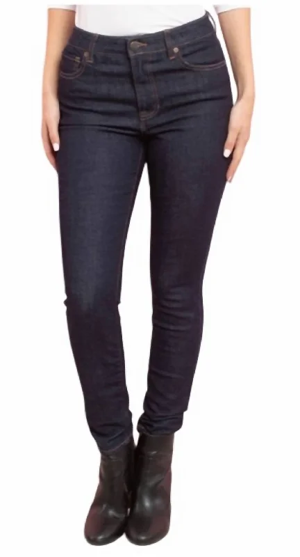 Women's Comfy Loungewear Outfit Hollywood Glam Award - Show Style Hi-Rise Skinny Jeans In Dark Denim Women's Comfy Loungewear Outfit Hollywood Glam Award - Show Style Hi-Rise Skinny Jeans In Dark Denim