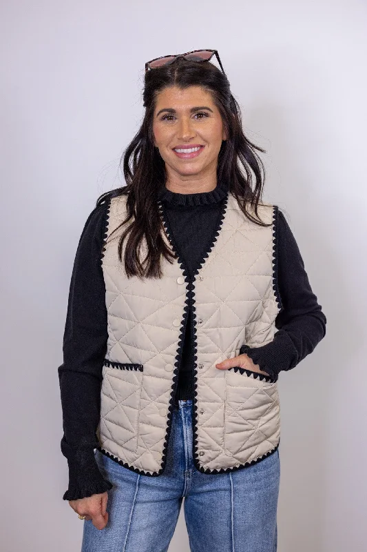 Women's Weekend Outfit Massive Savings Bonfire Favorite Sand Quilted Vest